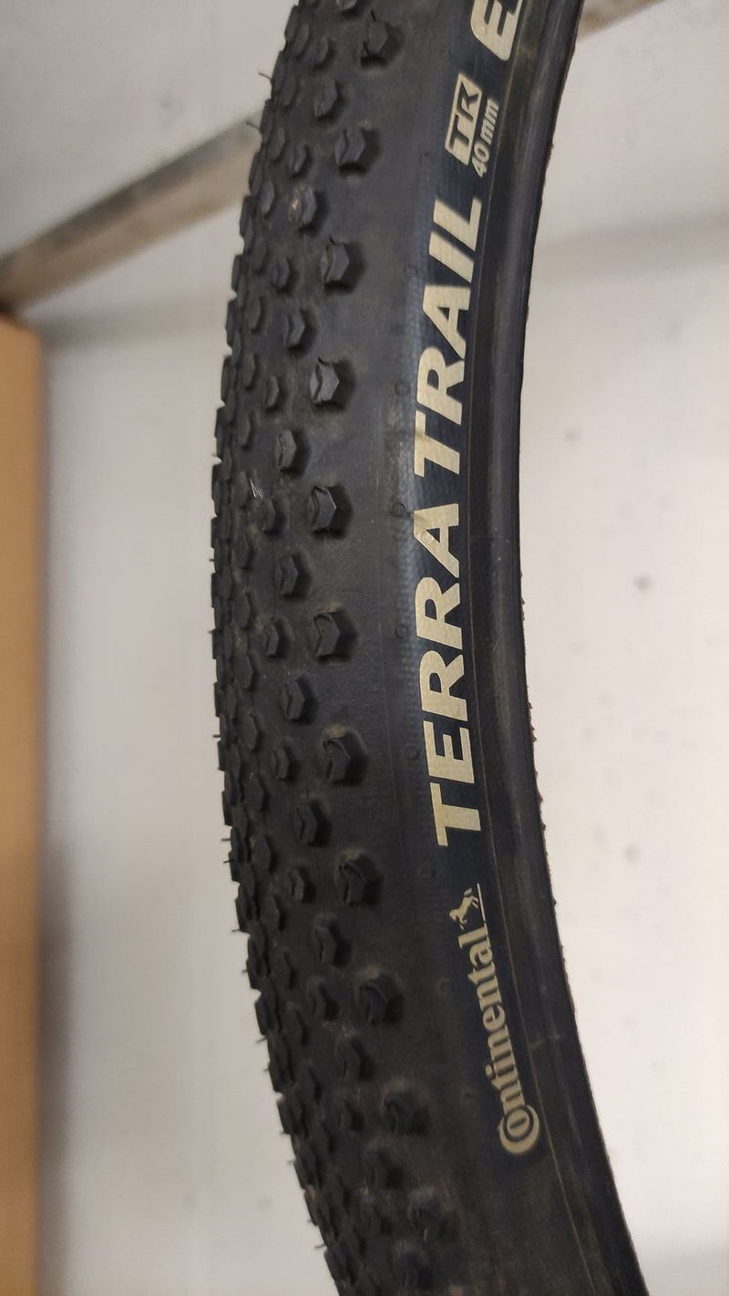 Gravel Conti TerraTrail Tubeless 40x622-2ks pneu