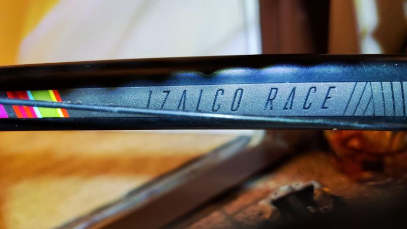 Silniční Focus Izalco Race