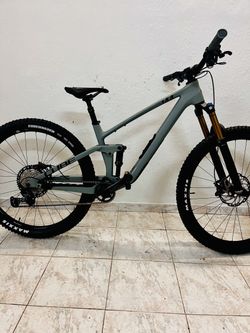 CUBE STEREO ONE 44 C:62 RACE 