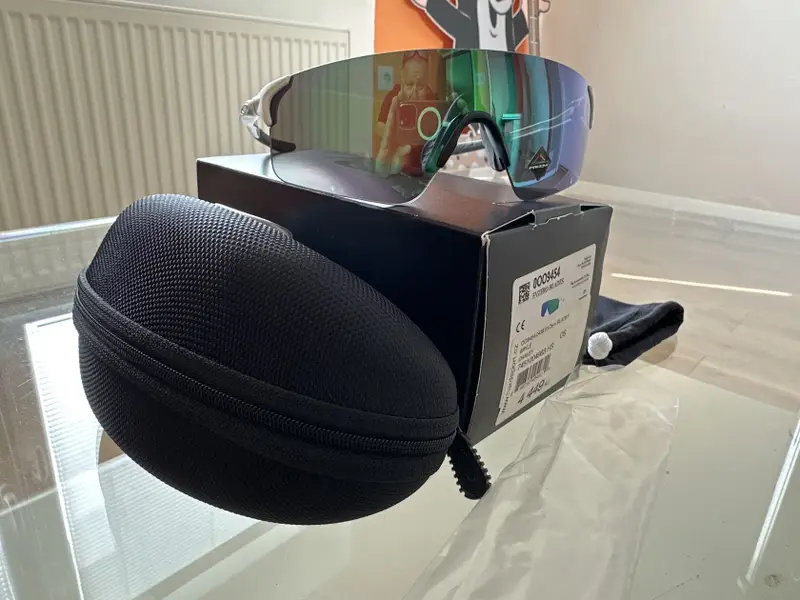 OAKLEY　EVZEROBLADES　PRIZMJADE