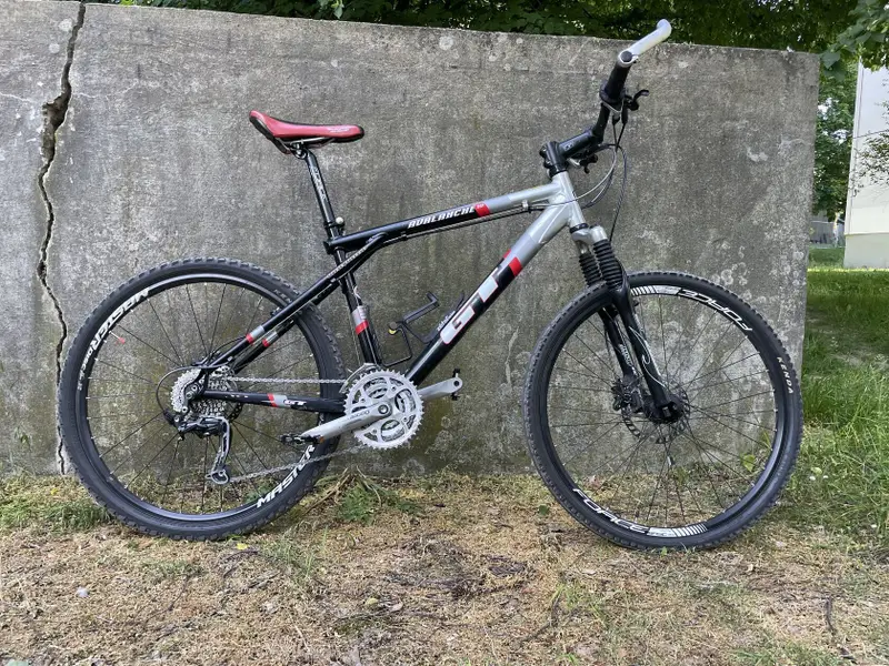 2001 gt avalanche