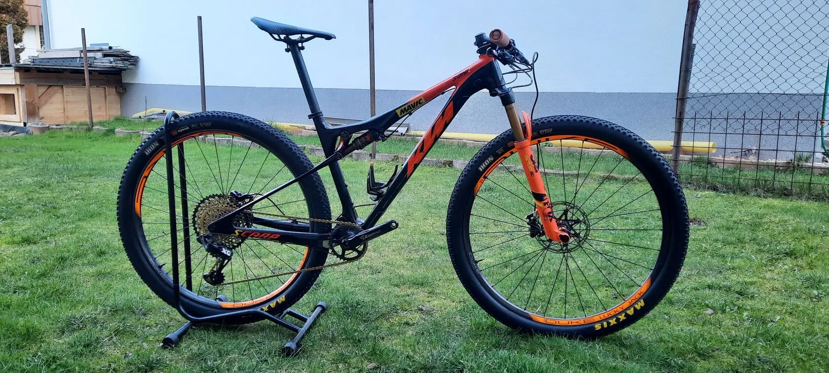 KTM Scarp Sonic vel. 43 za 62 000 K Cyklobazar.cz