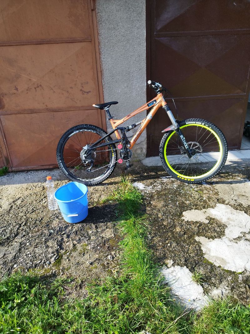kolo Haro bikes