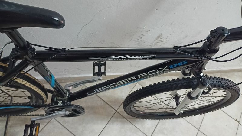 Starší renovované jízdní kolo horské - MTB pánské 26" LeaderFox