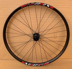 Přední kolo MTB REMERX RX 2027, NOVATEC D791SB-B15 Boost 15x110mm - 935g