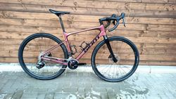 Giant Revolt Advanced Pro 1 2021, velikost M (nové komponenty Sram Rival eTap)