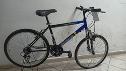 Starší renovované jízdní kolo dětské 24" Mount Machine