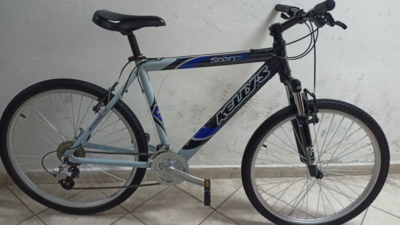 Starší renovované jízdní kolo horské - MTB pánské 26" Kellys