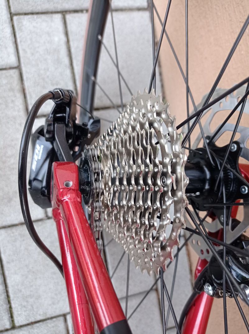 CUBE Shimano 105, nové