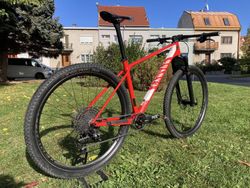 [REZERVACE] Canyon Exceed, Deore, NX Eagle, karbonová kola, 9.9 kg, velikost L