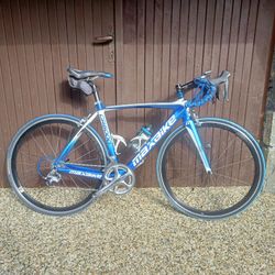 Silniční kolo Maxbike-Glandon
