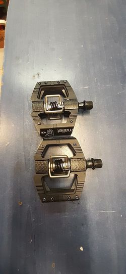 pedály Crankbrothers Mallet E