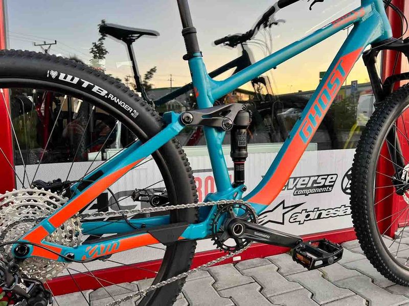 🔥🔥 SLEVA 5000 Kč !!! GHOST Kato FS Universal 29 Blue Grey/Orange Matt, plná záruka 🔥🔥