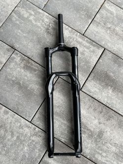 Vidlice Rock Shox 35 Silver