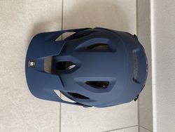 Oakley DRT5 Europe trail/enduro helma