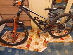 Commencal Clash