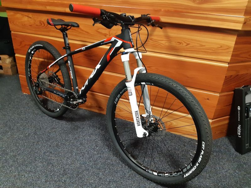 Dětský Speciál MRX 26" 1x10 Deore, RS Reba 11,6 Kg