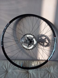 ZAPLETENÁ 29 KOLA NO TUBES ZTR ARCH MK3 , SHIMANO XT - ICE TECH
