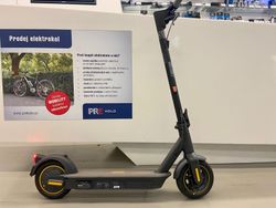 KO201 - elektrokoloběžka Ninebot KickScooter MAX G30E II - půjčovna 2022