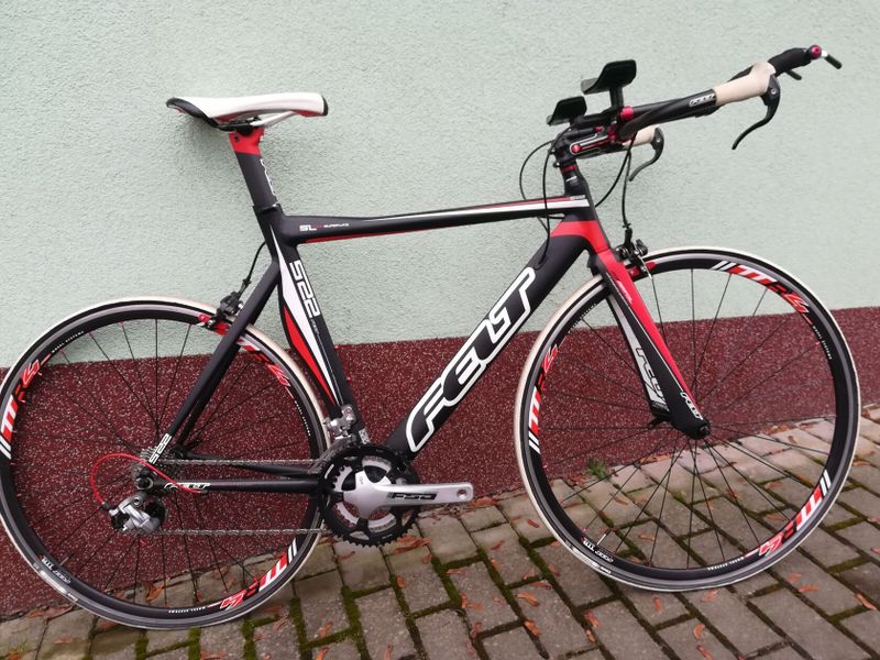 FELT S22 skoro nejetý - časovka/triatlon