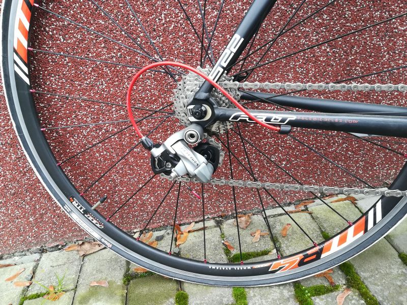 FELT S22 skoro nejetý - časovka/triatlon