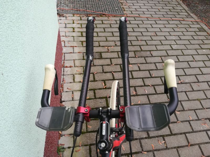 FELT S22 skoro nejetý - časovka/triatlon