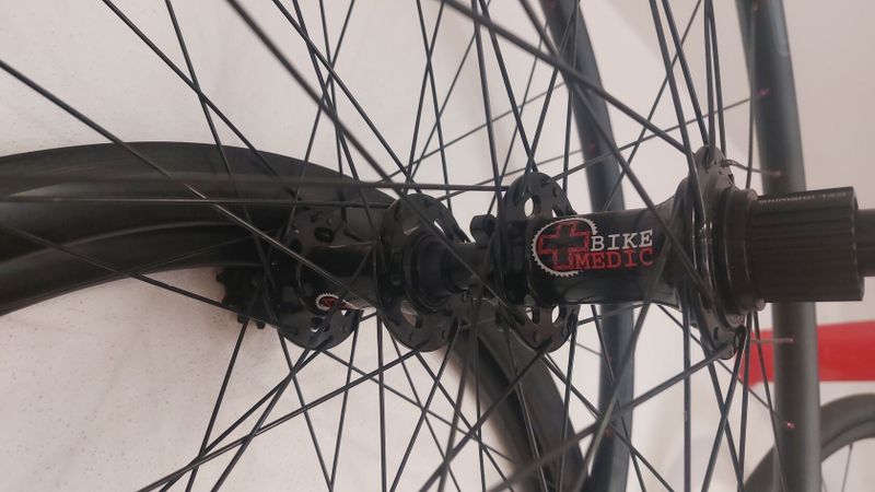 Závodní kola ZTR Crest MK4 29'' 32d NOVÁ 1639g BOOST