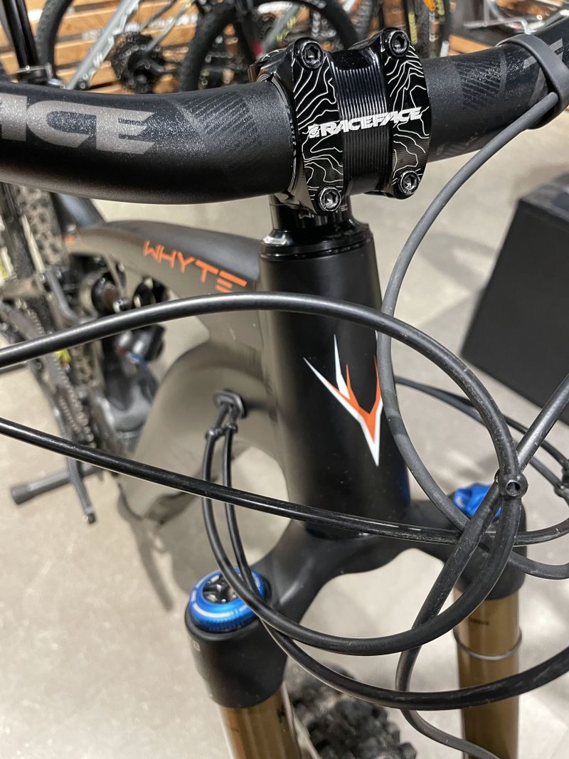 WHYTE E-180 RS - VÝPRODEJ DEMO KOLA ( SLEVA -85 000 Kč )