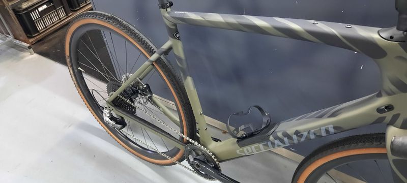 Specialized Diverge Comp Carbon Test 61