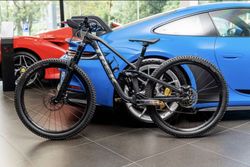 Trek Slash 8