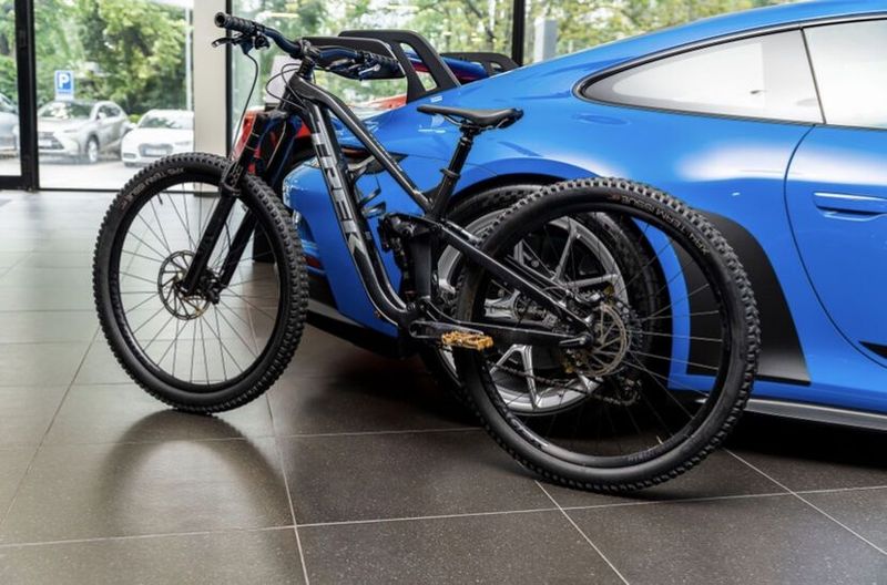 Trek Slash 8