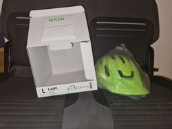 Nová helma KASK Caipi-Lime-velikost L(59-62)