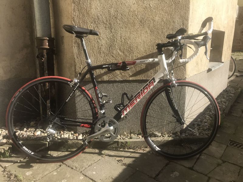 Silniční kolo Merida Road Lite 905