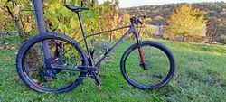 MONDRAKER PODIUM CARBON, CARBON/WHITE/RED, 2021 (10,5 Kg)