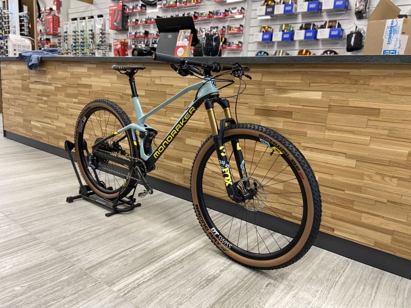 PRODÁM Horské kolo Mondraker F-Podium DC Carbon R 2021 (vel.L). 89 700,- Kč !