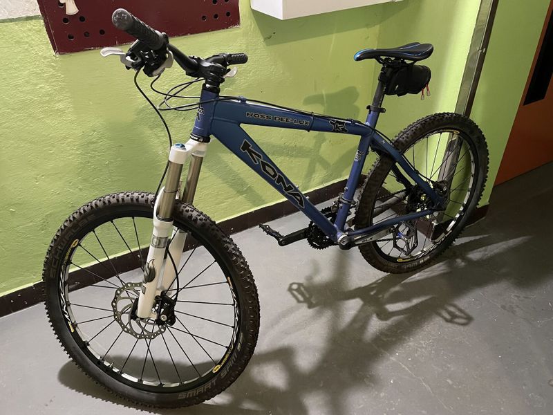 Prodám Kona Hoss Dee-Lux (26"), vel. M.