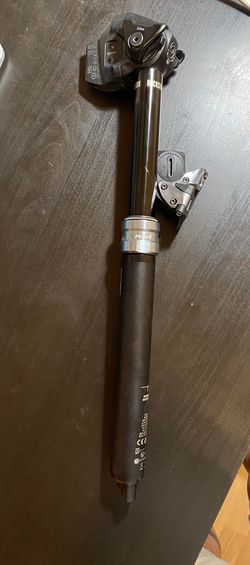 sedlovka Rock Shox Reverb AXS 125mm 30.9/390 mm