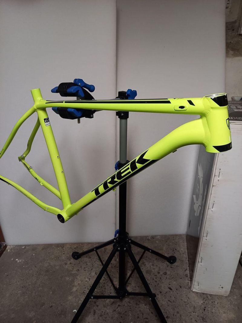 TREK SUPERFLY 9