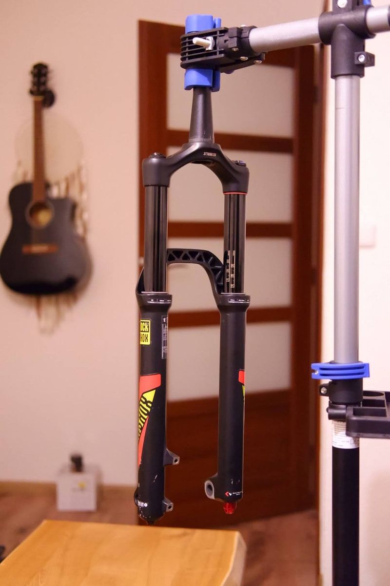 Rock Shox Yari 160mm 27,5"