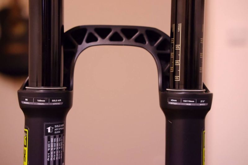 Rock Shox Yari 160mm 27,5"