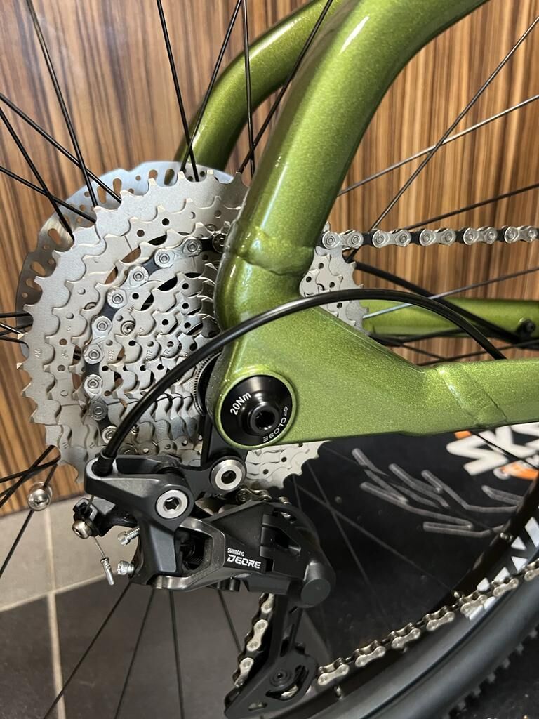 Ghost E-TERU Universal 630wh - L