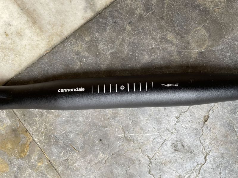 Cannondale hliníkové řidítka 42cm