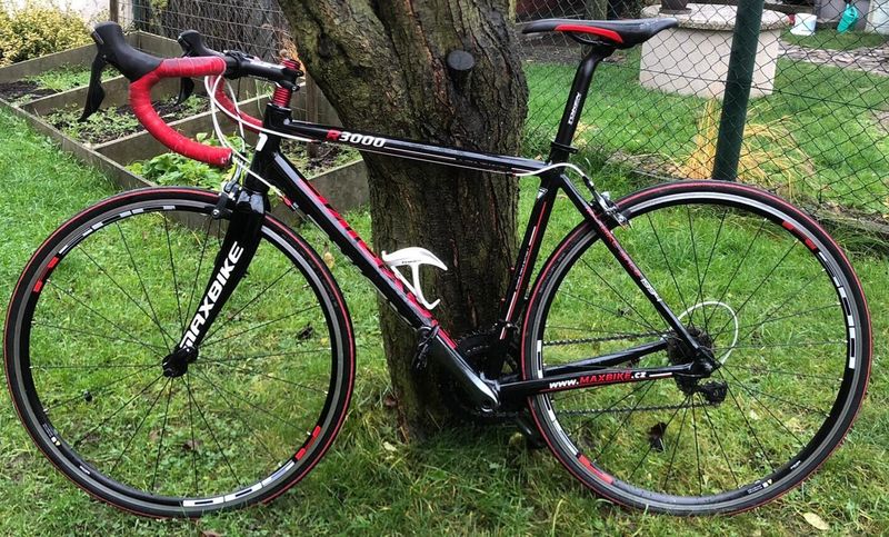 Silniční kolo Maxbike Veleta R3000 Tiagra10