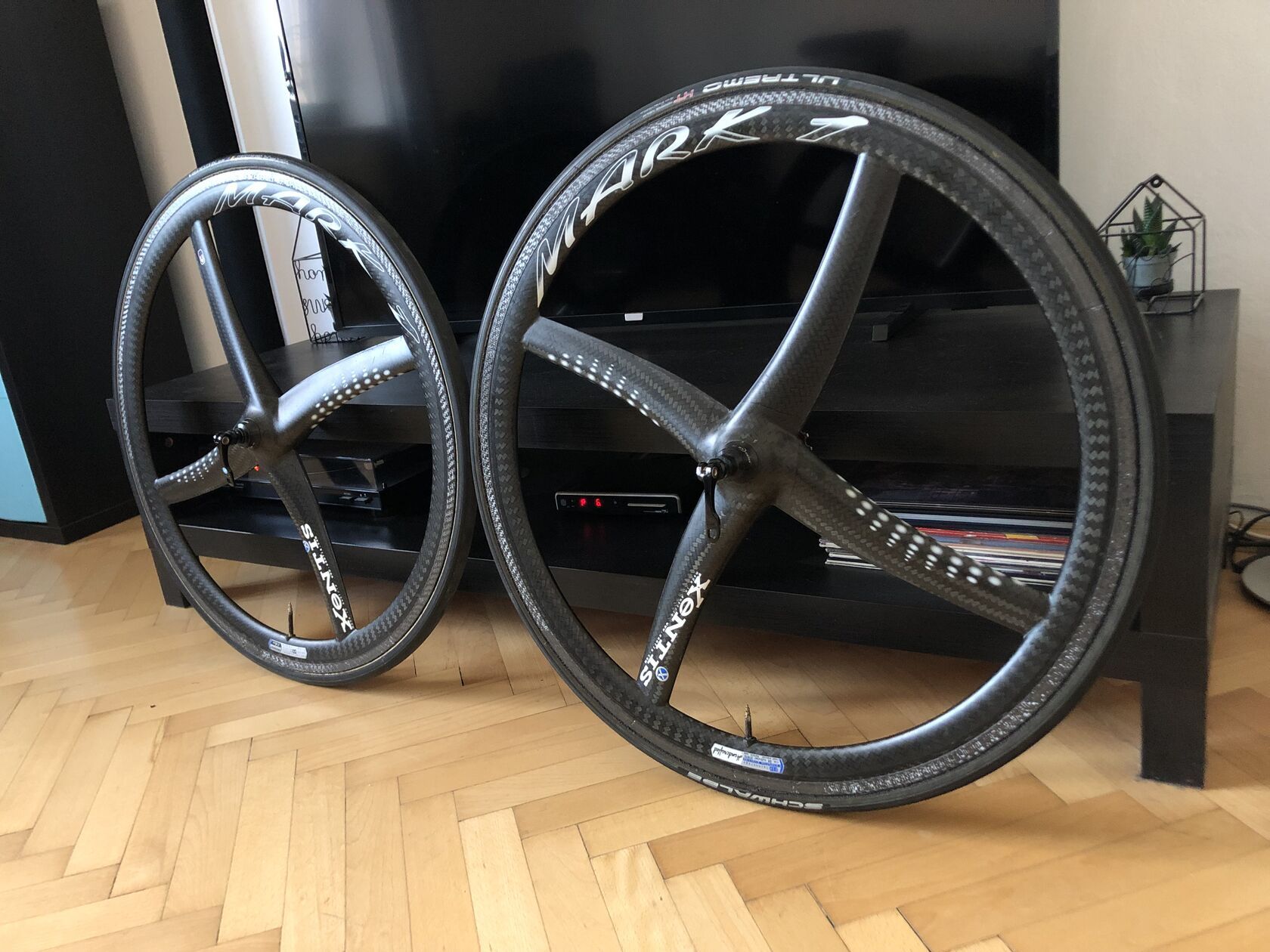 ☆美品☆XeNTiS MARK1 TT ゼンティス マーク1 走行50キロ