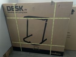 Nastavitelný stůl Wahoo Kickr Desk