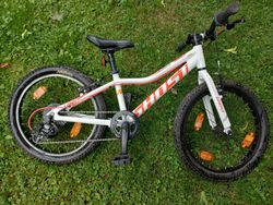 Ghost lanao 20" 1.0 white/ruby pink