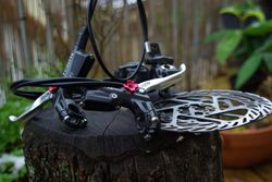 brzdy Avid juice Seven, vc kotoucu 160mm