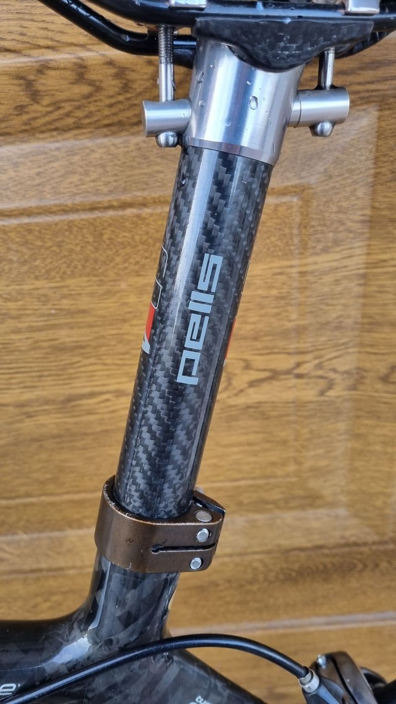 Kellys URC 7.93 carbon, vel. L