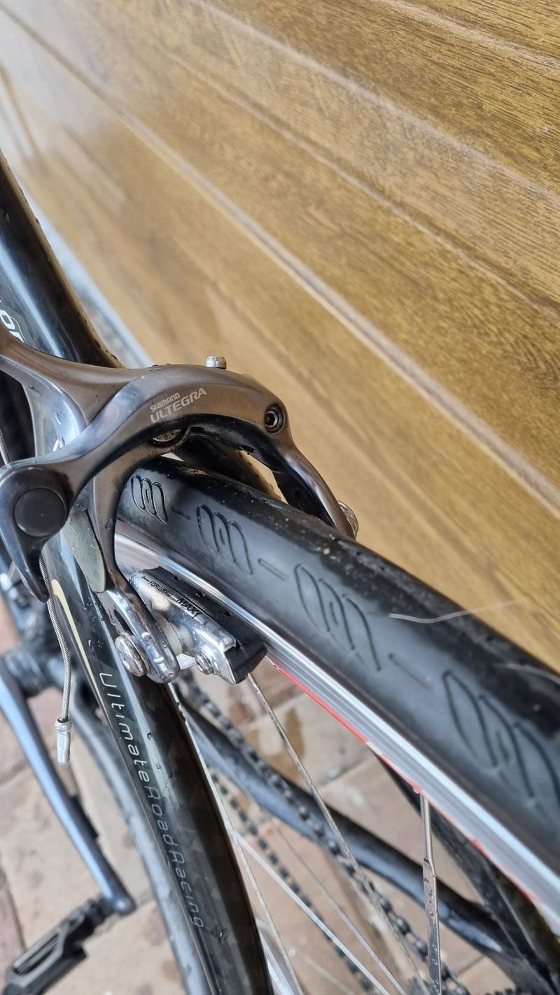 Kellys URC 7.93 carbon, vel. L