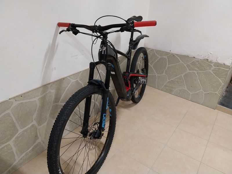 Lapiere OvervoltAM 529i